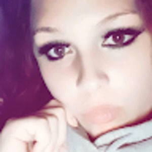 Meet your Posher, Emmarose